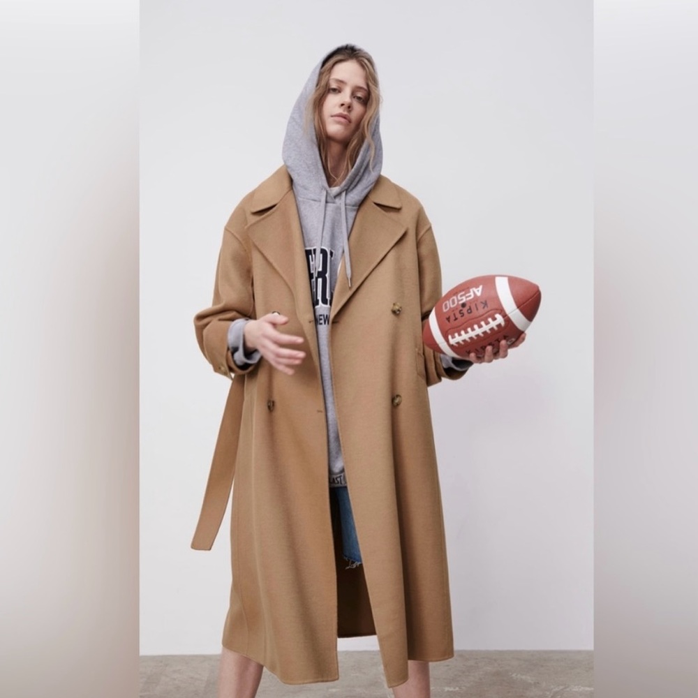 Brand new with tags xL Zara trench